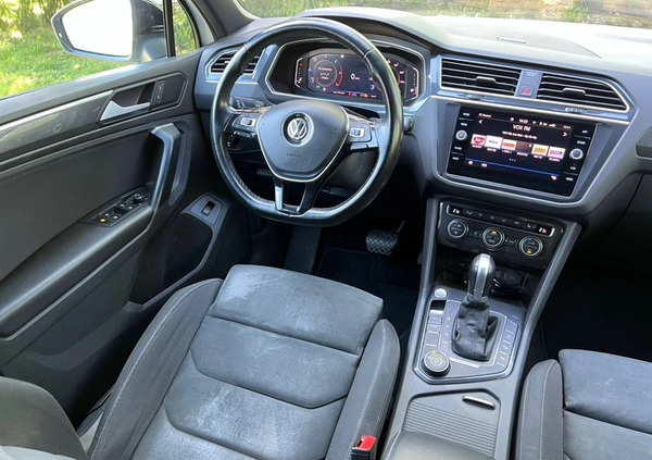 Volkswagen Tiguan cena 91000 przebieg: 239500, rok produkcji 2019 z Świętochłowice małe 326
